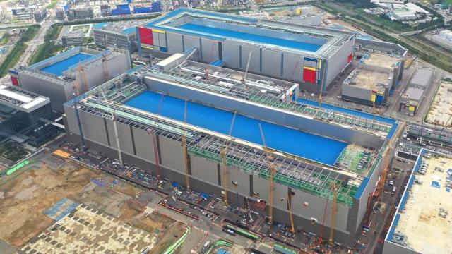3Q 사상 최대 매출 TSMC…삼성, TSMC 독주 막을 반전카드는 