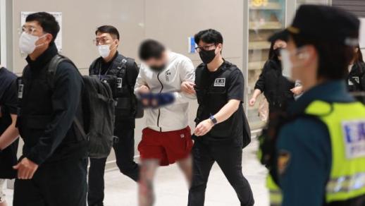 국힘 피해자 구조 급한데…캄보디아 구금 피의자부터 전세기 송환