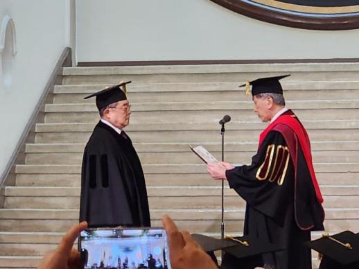 Waseda University awards honorary doctorate to LS Chairman Koo Ja-yeol