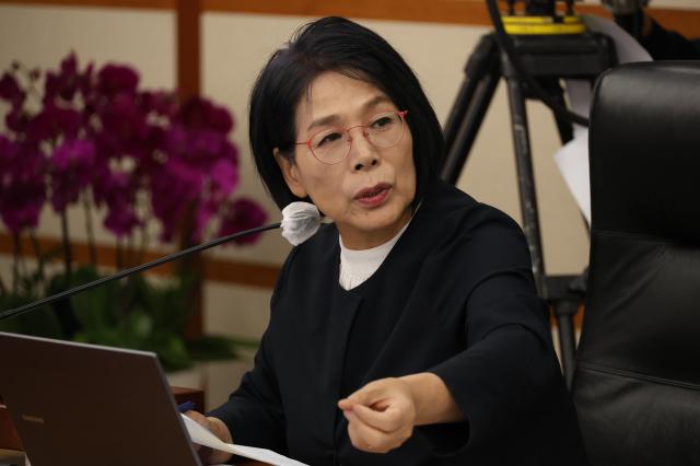 과학기술정보방송통신위원장인 최민희 더불어민주당 의원