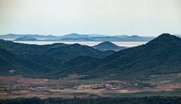 추미애, 특검법 합의 논란에 지나친 성과 욕심...특검법 교환대상 아냐