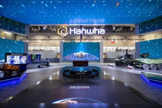 한화시스템, 세계 최고 해상도 VLEO SAR 위성 첫 공개
