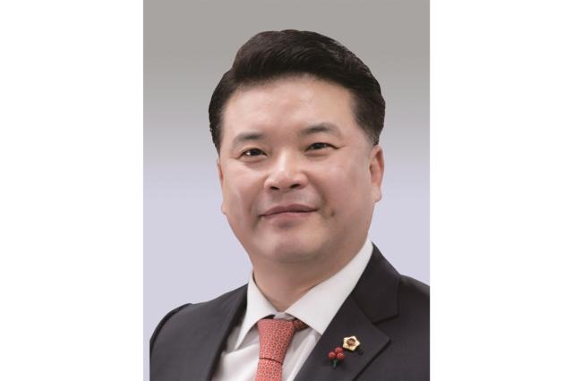 대구시의회 전경원 의원이 ‘대구광역시교육청 학생 영양ㆍ식생활 교육 지원 조례안’이 본회의 의결을 앞두고 있다 사진대구시의회
