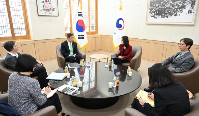 사진외교부
