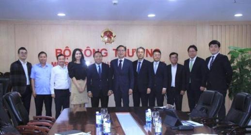 POSCO đề xuất dự án điện khí LNG và trung tâm logistics tại Nghệ An