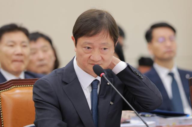 이찬진 금융감독원장이 21일 오후 서울 여의도 국회 정무위원회에서 열린 금융감독원 등에 대한 국정감사에 참석하고 있다 20251021사진유대길 기자 dbeorlf123ajunewscom