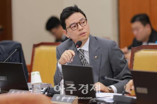 [포토] 질의하는 박정훈 국민의힘 의원