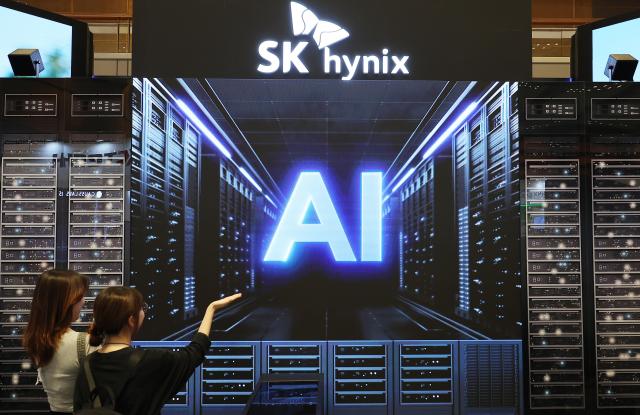 Korea showcases its chipmaking future at SEDEX 2025