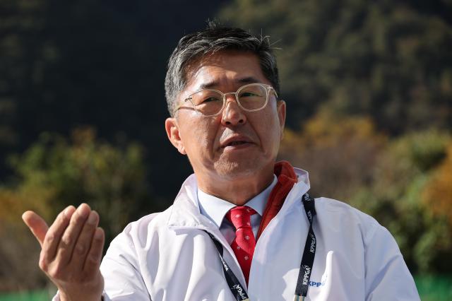 Jeon Young-chang executive vice president of the Korea Professional Park Golf Association speaks during an interview at the venue of the worlds first Professional Park Golf Test in Pocheon Gyeonggi Province on Oct 22 2025 AJP Yoo Na-Hyun
