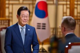 Lee backs US efforts to engage in dialogue with North Korea in CNN interview
