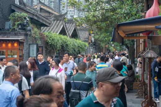 [NNA] 중국 여행객 증가세 둔화, 소비는 더딘 회복