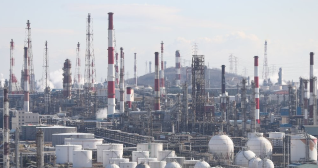This undated photo shows the panoramic view of the petrochemical complex in Nam-gu Ulsan Yonhap