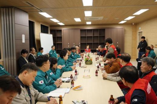 봉화군의회, 석포 지역 생존권 사수를 위한 주민 간담회 열어