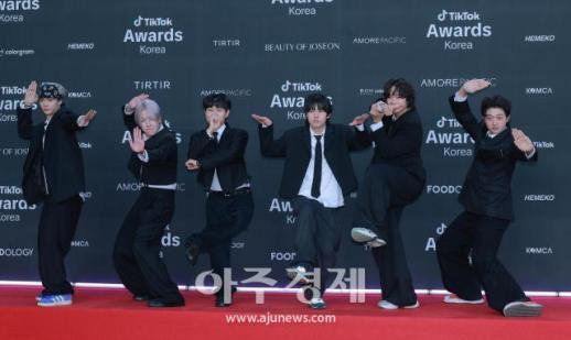 [포토] 깐병, 틱톡 어워즈2025 레드카펫 참석