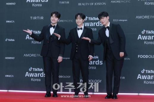 [포토] 라포엠, 틱톡 어워즈2025 레드카펫 참석