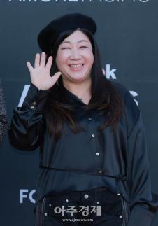 [포토] 링링언니, 틱톡 어워즈2025 레드카펫 참석