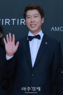 [포토] 타이거골프tv, 틱톡 어워즈 2025 레드카펫 참석