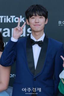 [포토] 수마일, 틱톡 어워즈 2025 레드카펫 참석