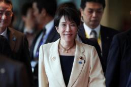 [ASIA BIZ] 강한 일본, 강한 경제 내세운 다카이치호… 日언론 "아베 노선 회귀"