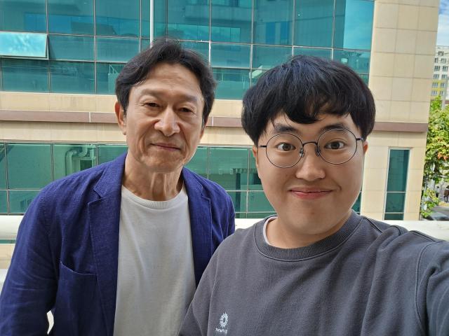 김응수 배우와 사진 김호이 기자