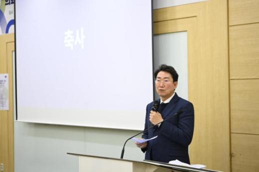 원강수 원주시장 대한민국을 대표하는 의료 AI 산업 거점도시로 자리매김하도록 최선 다하겠다