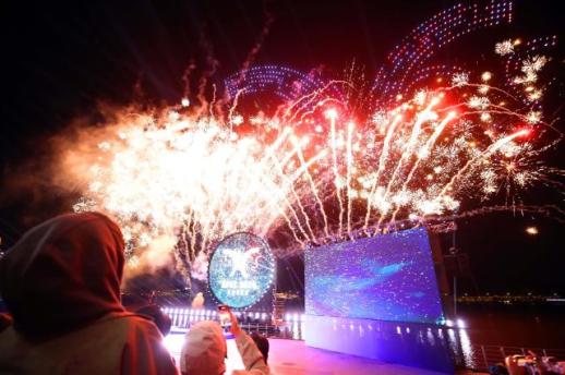 【2025 APEC】庆州上演盛大激光秀为APEC峰会预热