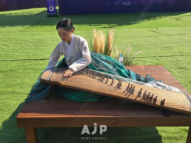 A musician plays the gayageum at the APEC CEO Summit 2025 K-Playground Oct 29 2025 AJP Kim Dong-young