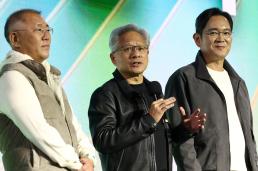 젠슨 황, 삼성·현대와 치맥 회동→게이머 페스티벌 무대까지