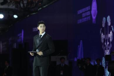 [포토] 차은우 갈라만찬 문화공연 사회