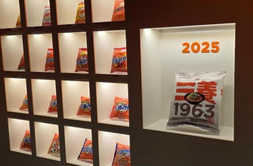 우지라면 36년만 출시... 김정수 부회장 정직과 진심의 귀환