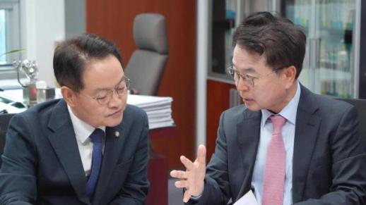 육동한 춘천시장, 국회 찾아 국비 확보 총력전