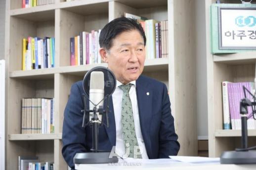 INTERVIEW: Korean biz at home and abroad must unite to leverage and lengthen K-power:OKTA chair