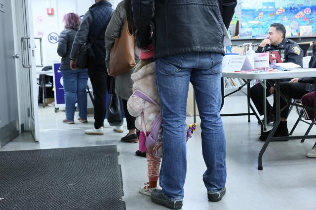 투표장 찾은 뉴욕시민들 사진AFP·게티이미지·연합뉴스