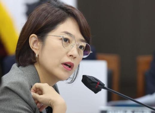 共同民主党议员高旼廷拟立法禁止在校园周边举行仇恨示威