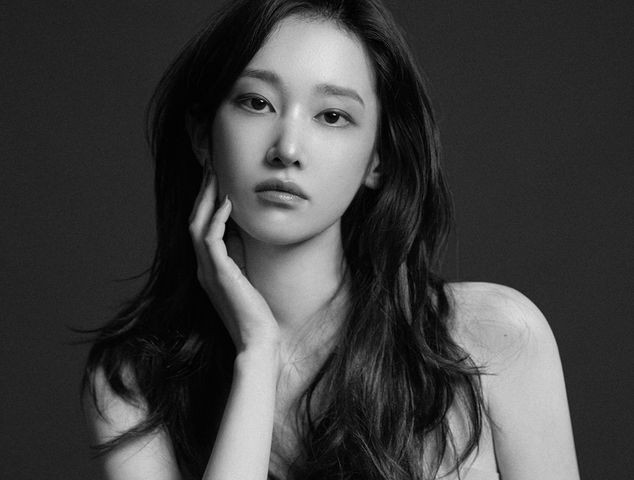 배우 전종서 사진앤드마크