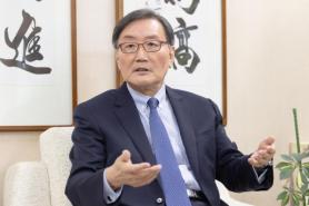 INTERVIEW: Korean economist sees AI as key to breaking out of low growth