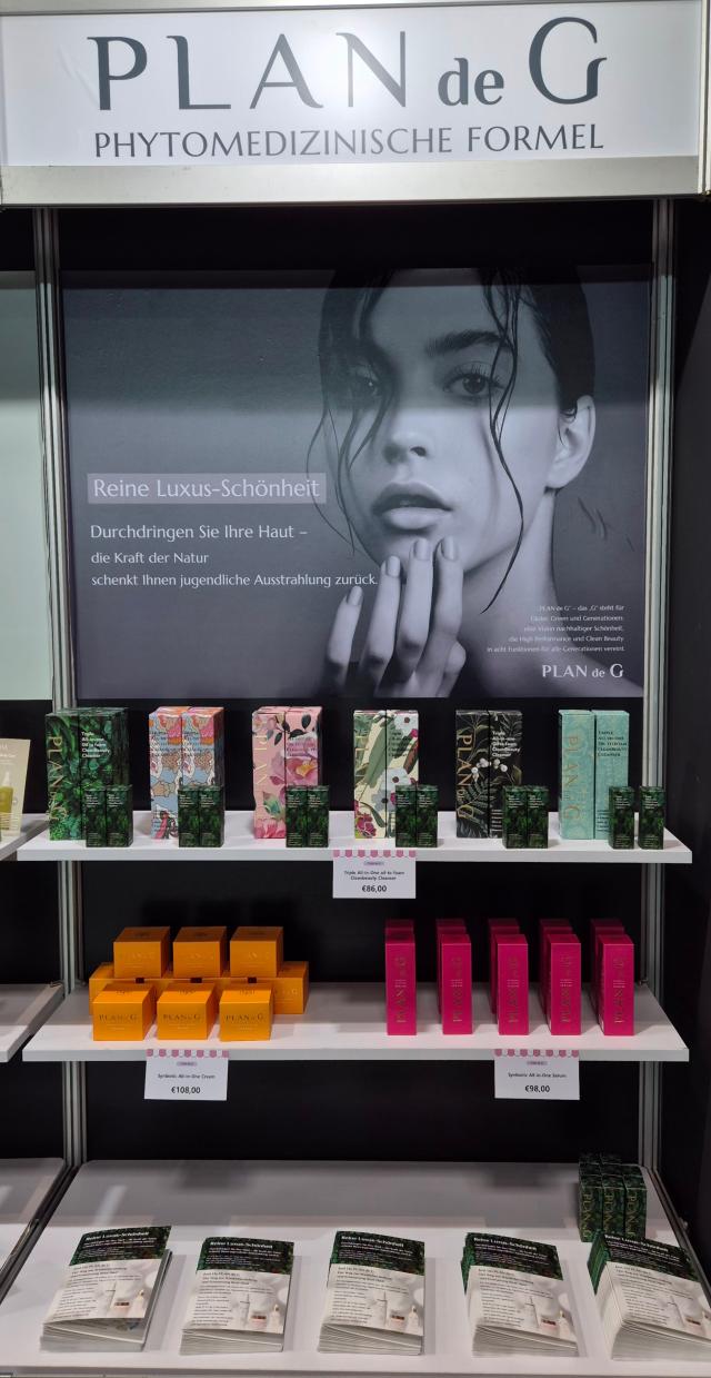 유럽 매장에 진열된 쁠랑드지 제품들 사진클린뷰티코리아