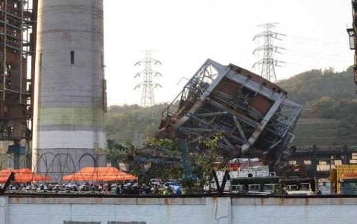 울산 화력발전소 붕괴 매몰자 1명 사망…또 다른 1명도 사망 추정