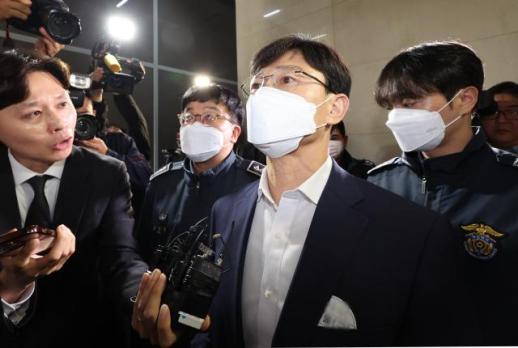 임성근 전 사단장, 강제구인 시도하자 자진 출석하겠다