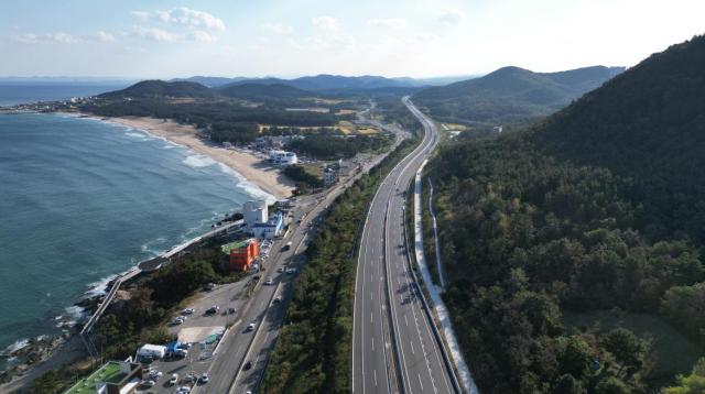 7일 개통식을 가진 포항영덕 고속도로 사진포항시