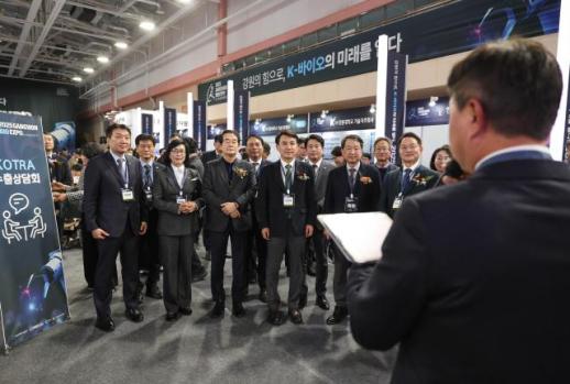 김진태 도지사, K-바이오의 심장 강원에서 뛴다…세계 무대 진출 발판 마련