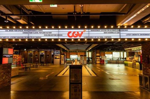 热门影片接连上映 韩国影院迎来复苏拐点