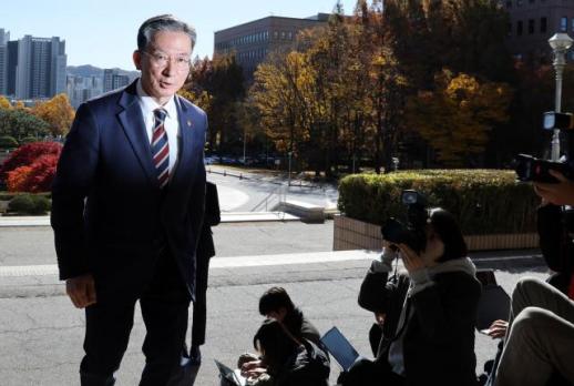 정성호 항소 포기 타당…검사장들 집단 반발