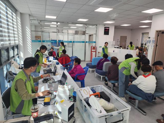 서울아산병원 화현면 의료봉사 모습 사진포천시