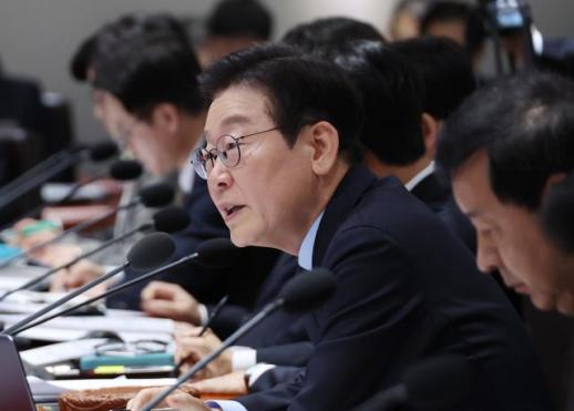 李 혐오 표현, 추방해야 할 범죄…엄정 처벌에 총력 기울여야