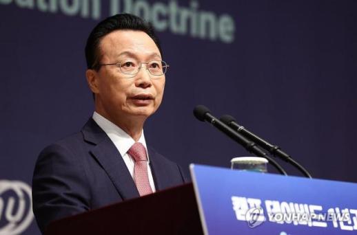 김천식 통일연구원장 사임 정부 통일 정책과 신념 달라