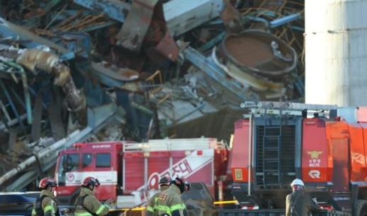 ​​​​​​​울산화력발전소 붕괴 사고 매몰자 시신 1구 추가 수습…사망자 5명