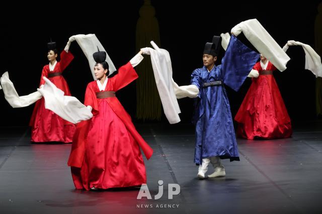 2025 전통춤 공연