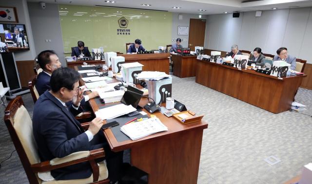 제362회 정례회 행정사무감사 교육위원회사진충남도의회