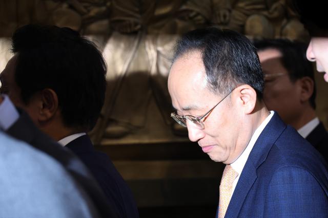 추경호 국민의힘 의원이 지난 13일 국회 본회의장으로 향하고 있다사진연합뉴스